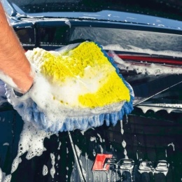 Dwustronna rękawica do mycia samochodu z mikrofibry GUANTO DOUBLE FACE Mafra