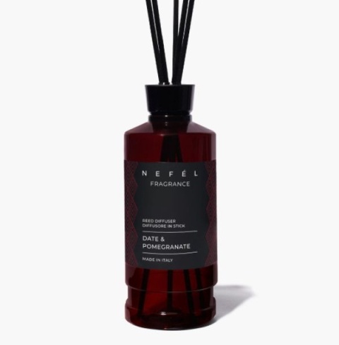 Dyfuzor zapachowy z patyczkami NEFÉL FRAGRANCE DATE & POMEGRANATE REED DIFFUSER 480ml Interchem Italia