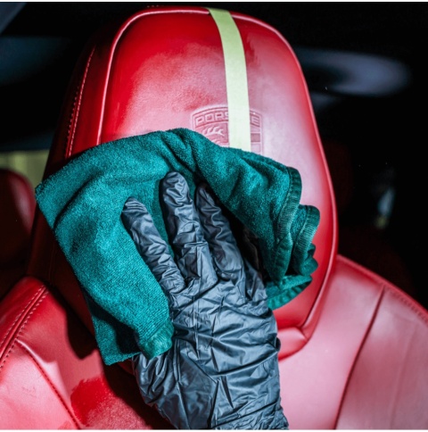 Pianka do czyszczenia skórzanej tapicerki LEATHER CLEANER 500ml Maniac Line Mafra