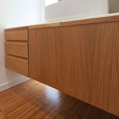 Środek do czyszczenia i ochrony mebli drewnianych EFFICACE MOBILI 750ml Interchem Italia