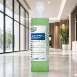 5-krotnie skoncentrowany płyn do mycia podłóg VERDE ECO PAVIMENTI 5C 1000ml Interchem Italia