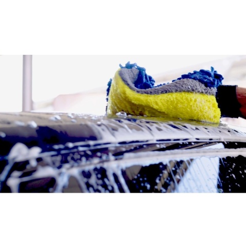 Kwaśny szampon do usuwania osadów wapiennych Odtykający powłoki ceramiczne DESCALE FOAM SHAMPOO 1000ml Maniac Line Mafra