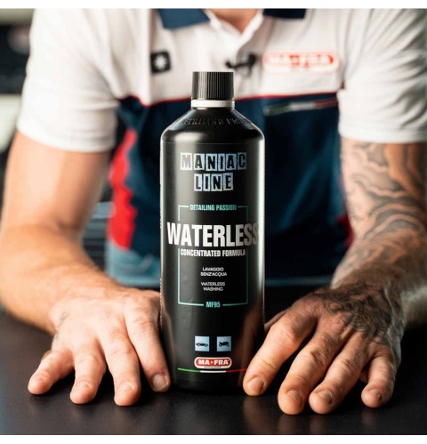 Środek do mycia samochodu na sucho WATERLESS 1000 ml Maniac Line Mafra