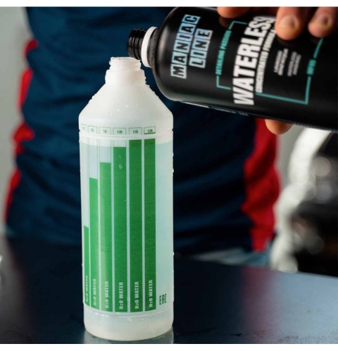 Środek do mycia samochodu na sucho WATERLESS 1000 ml Maniac Line Mafra