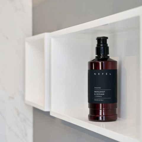 Szampon rewitalizujący Bergamotka i Werbena NEFÉL SHAMPOO BERGAMOT & VERVAIN 480ml Interchem Italia