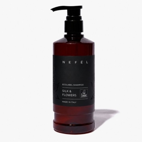 Szampon rewitalizujący o kwiatowym zapachu NEFÉL SILK & FLOWERS ECOLABEL SHAMPOO 480ml Interchem Italia