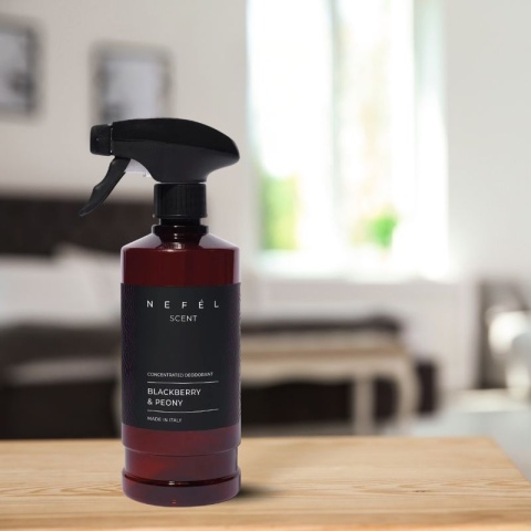 Skoncentrowany odświeżacz powietrza NEFÉL SCENT BLACKBERRY & PEONY 480ml Interchem Italia